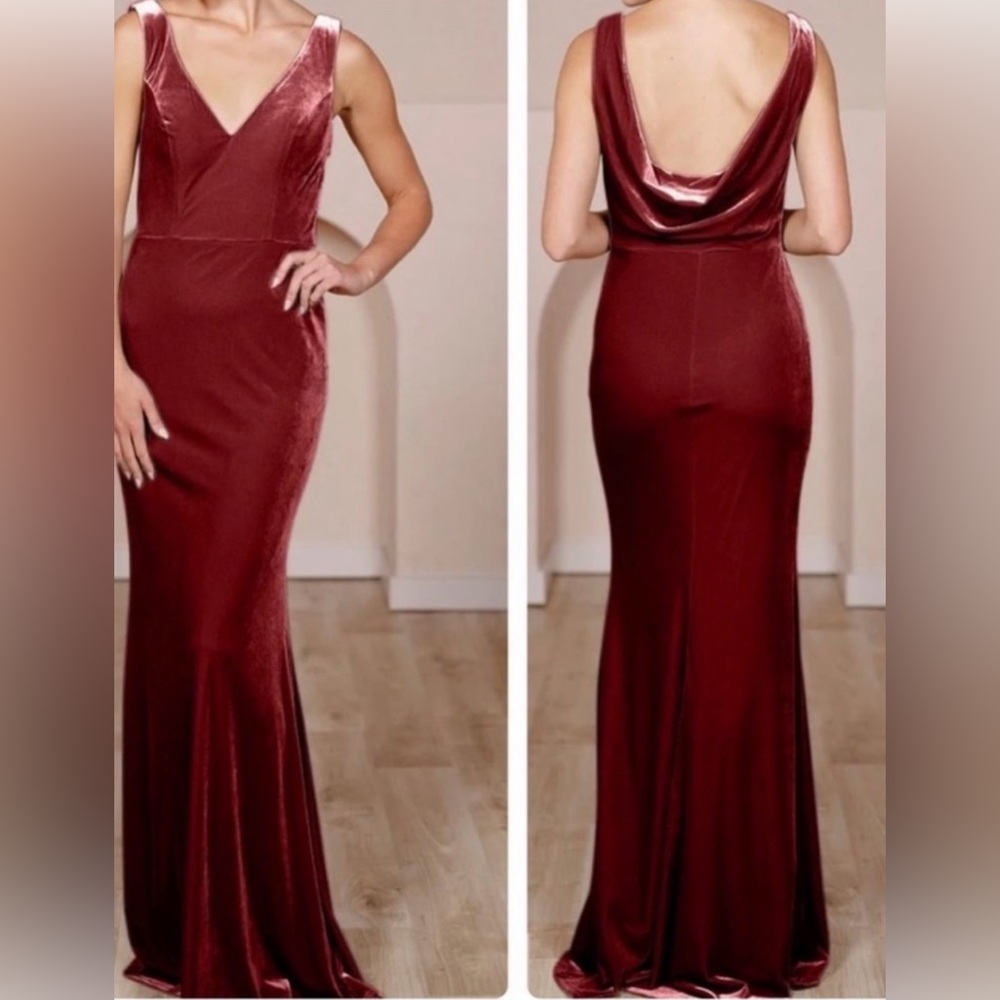 REVELRY Burgundy Dakota Velvet Dress Size 6
